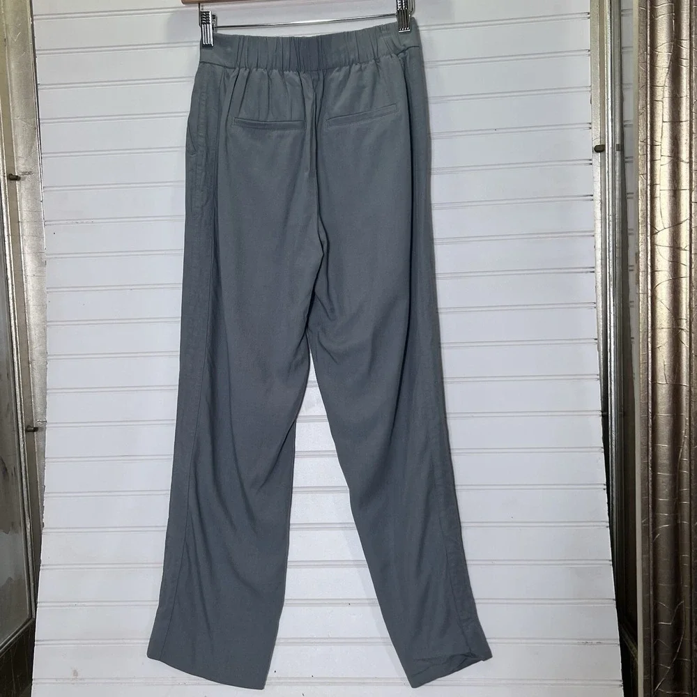 Vince MidRise Pleated Straight Pants in Gray Sz XXS Material Tag Missing Minimal - Picture 2 of 3